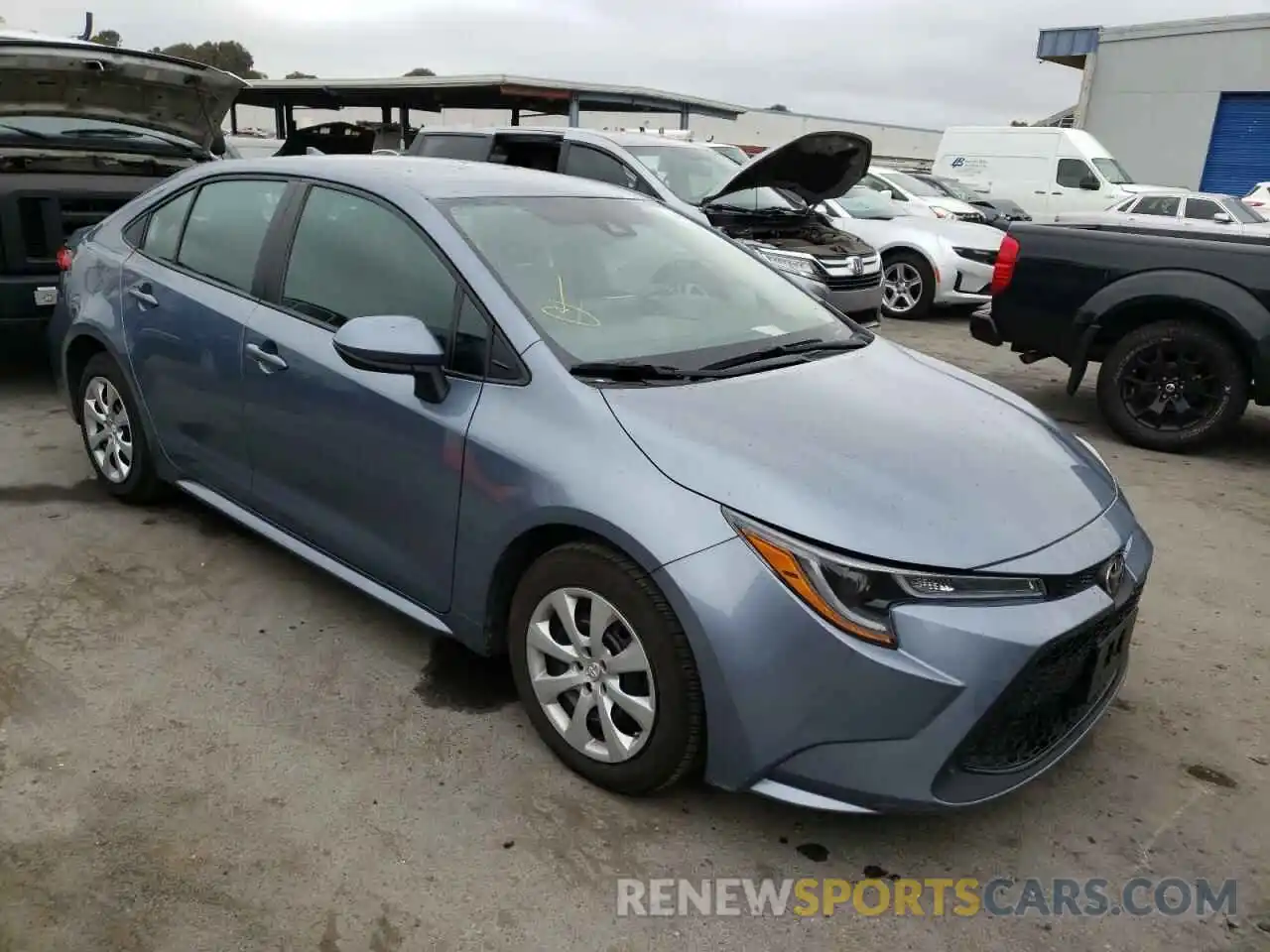 1 Photograph of a damaged car 5YFEPRAE2LP073283 TOYOTA COROLLA 2020