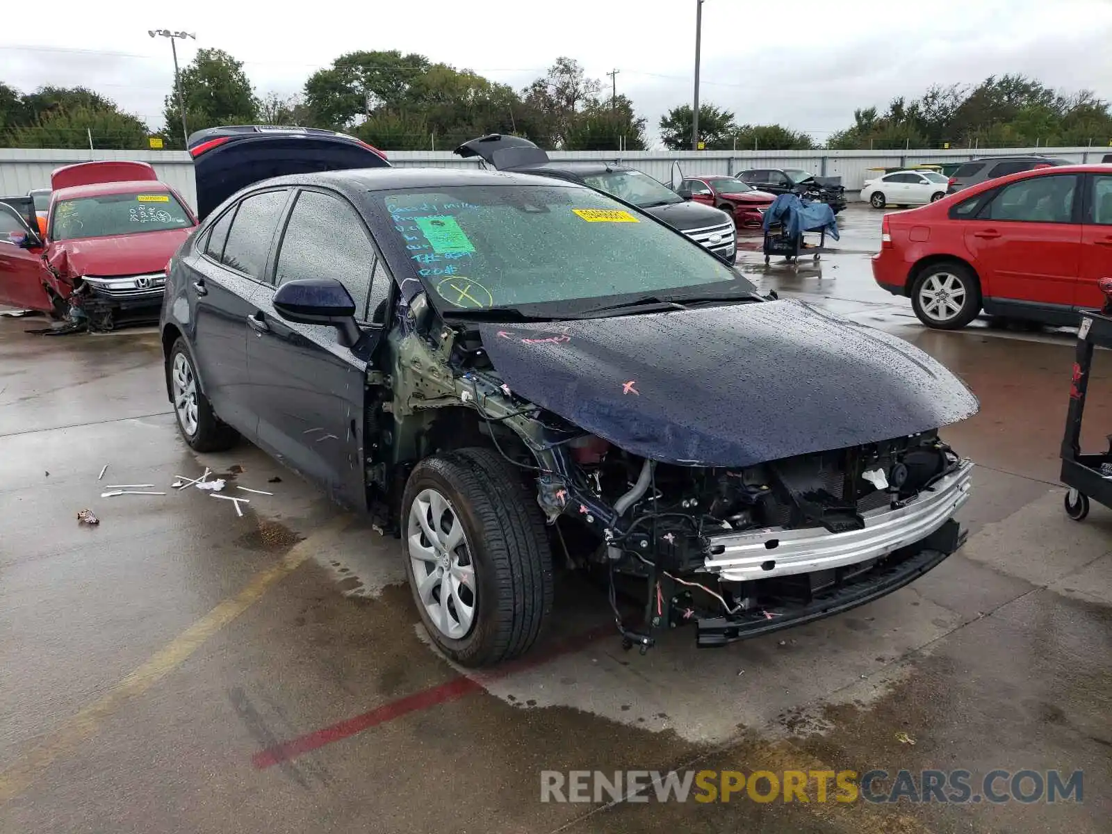 1 Photograph of a damaged car 5YFEPRAE2LP073381 TOYOTA COROLLA 2020