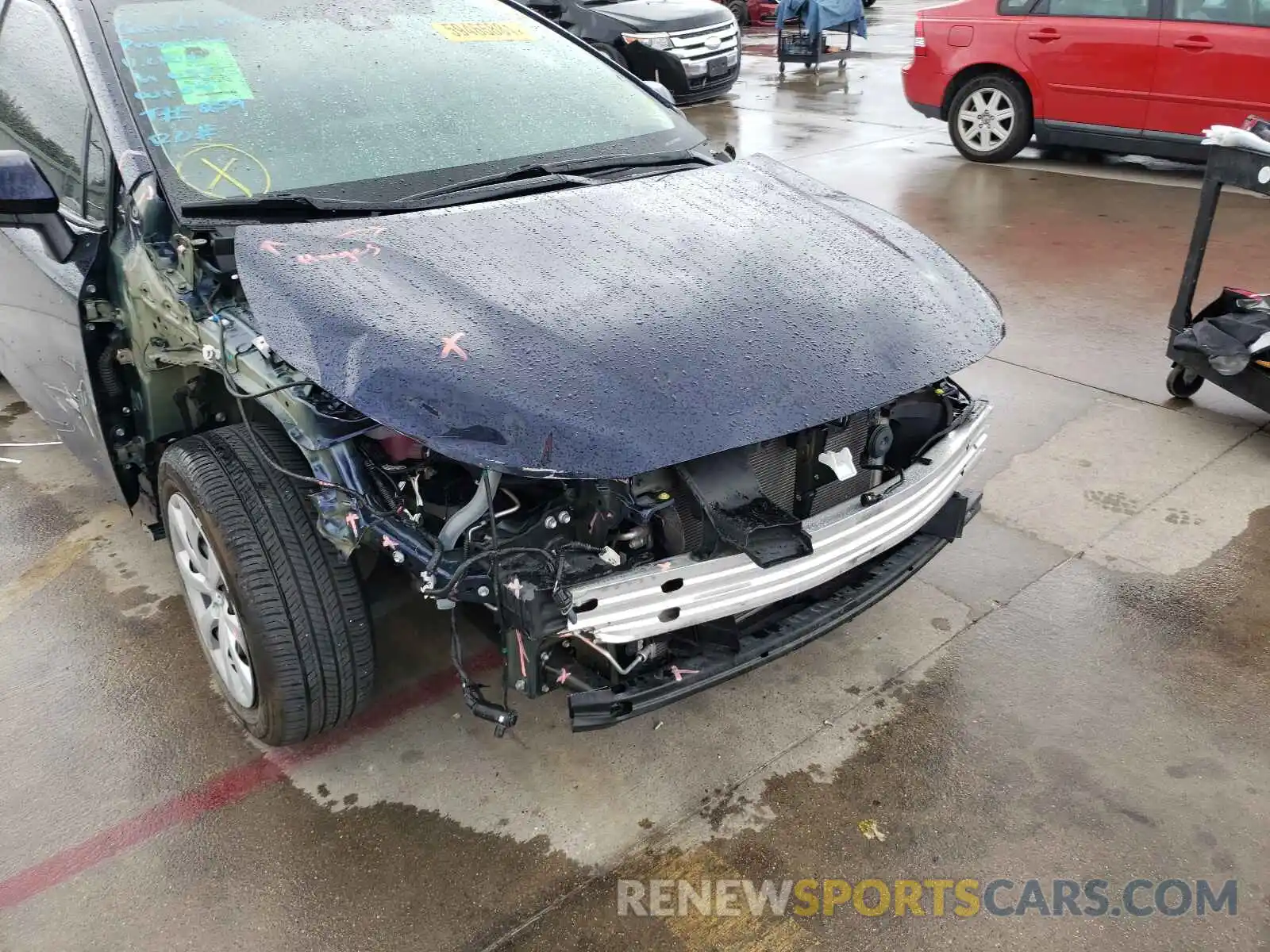 9 Photograph of a damaged car 5YFEPRAE2LP073381 TOYOTA COROLLA 2020