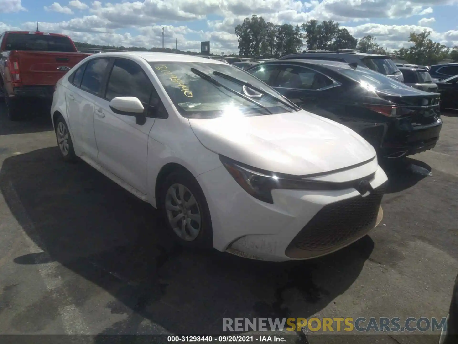 1 Photograph of a damaged car 5YFEPRAE2LP073932 TOYOTA COROLLA 2020