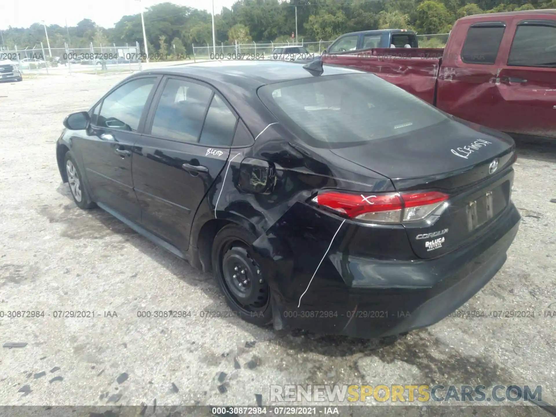 3 Photograph of a damaged car 5YFEPRAE2LP074174 TOYOTA COROLLA 2020