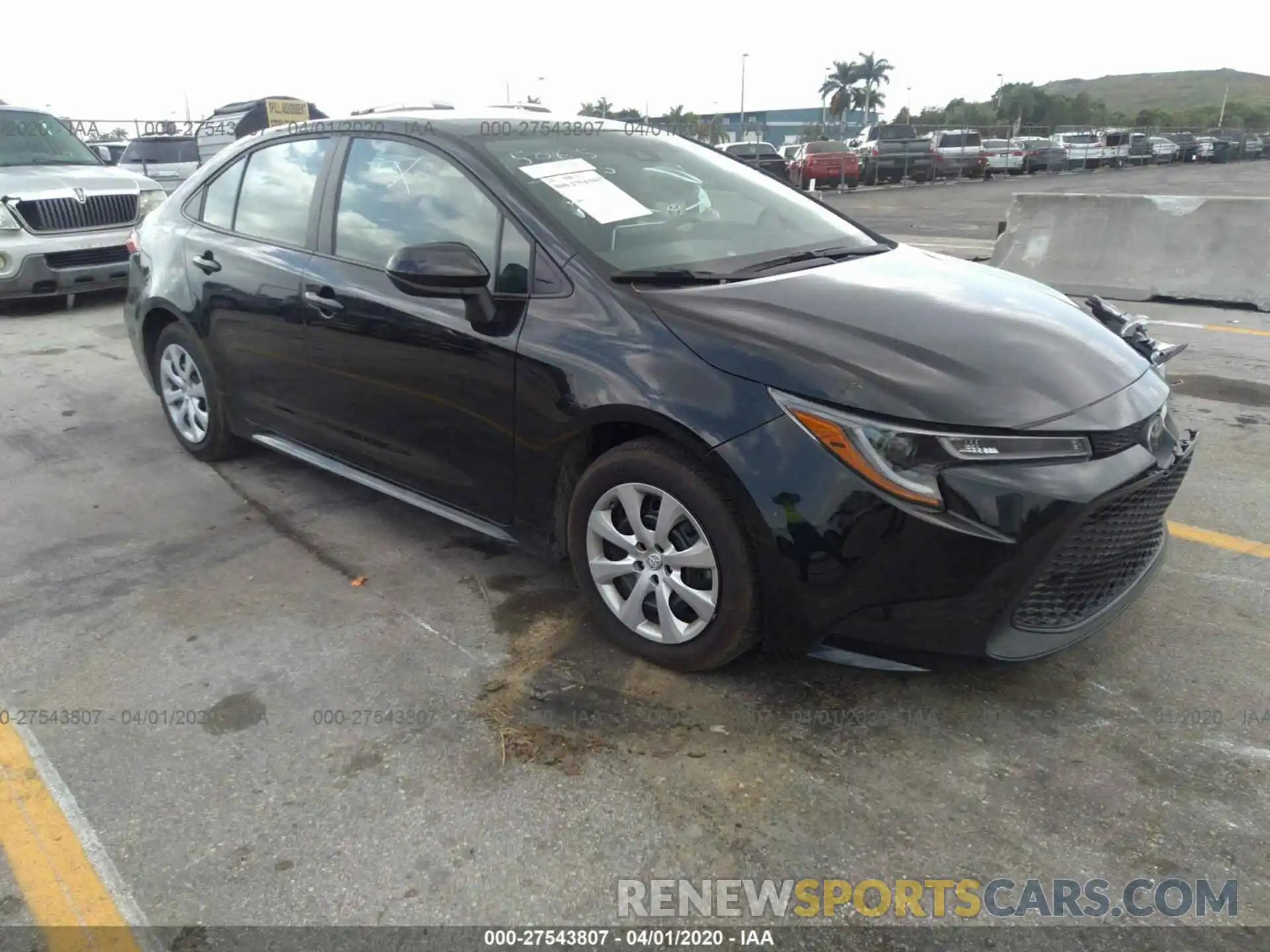 1 Photograph of a damaged car 5YFEPRAE2LP075065 TOYOTA COROLLA 2020