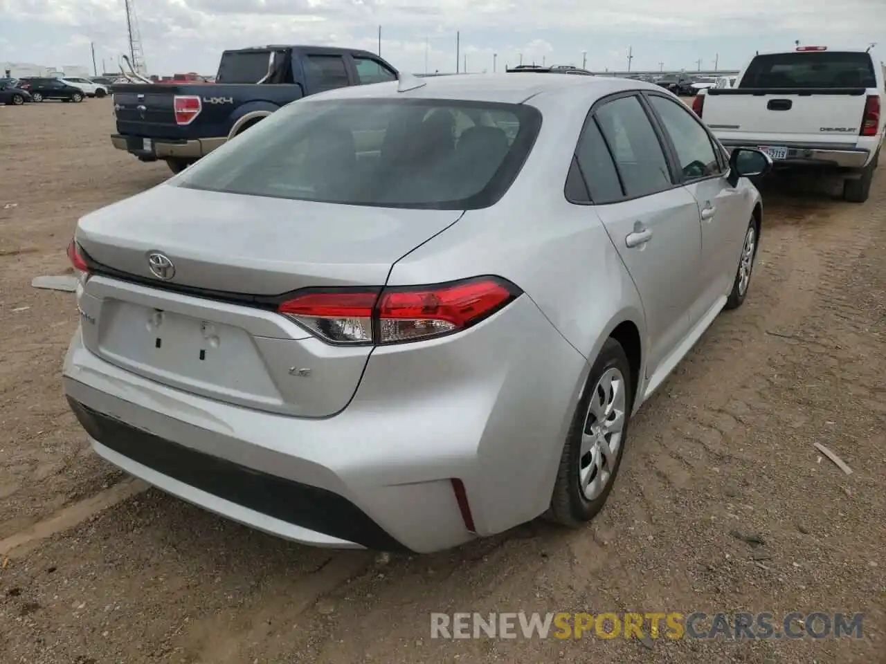 4 Photograph of a damaged car 5YFEPRAE2LP075129 TOYOTA COROLLA 2020