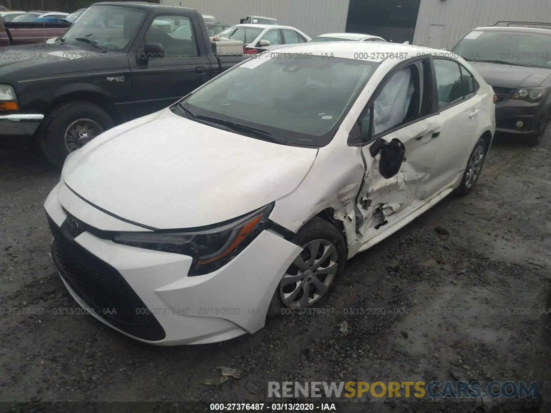 2 Photograph of a damaged car 5YFEPRAE2LP075583 TOYOTA COROLLA 2020