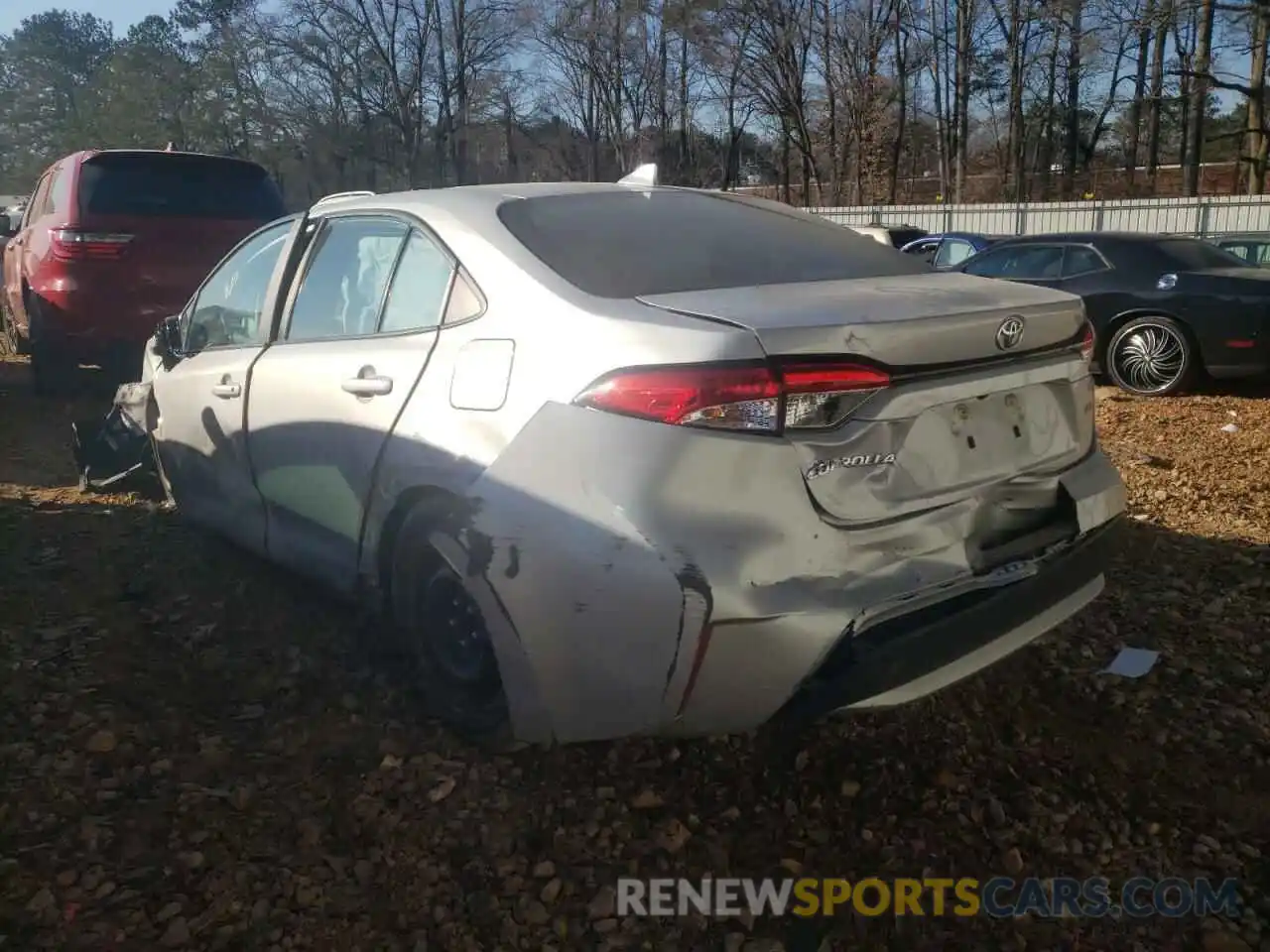 3 Photograph of a damaged car 5YFEPRAE2LP075874 TOYOTA COROLLA 2020