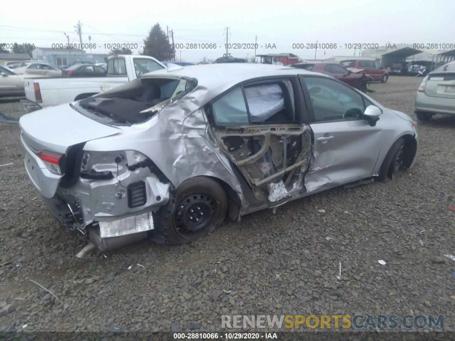 4 Photograph of a damaged car 5YFEPRAE2LP076152 TOYOTA COROLLA 2020