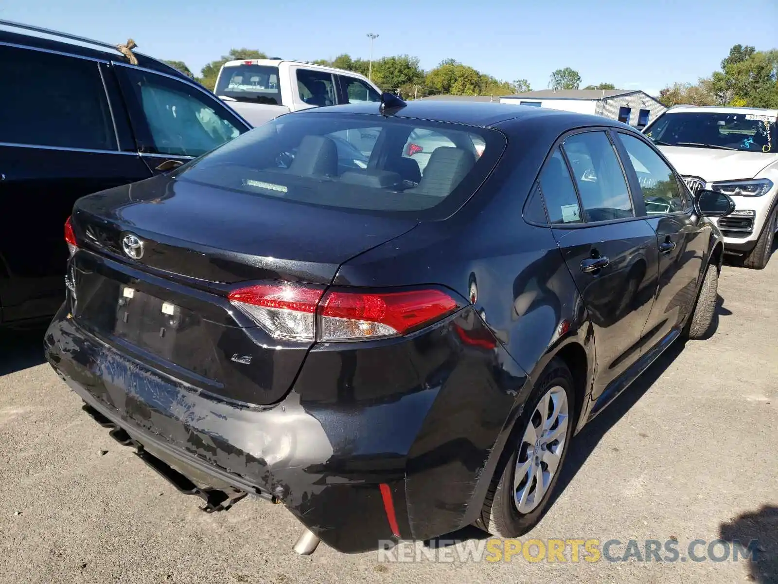 4 Photograph of a damaged car 5YFEPRAE2LP076247 TOYOTA COROLLA 2020