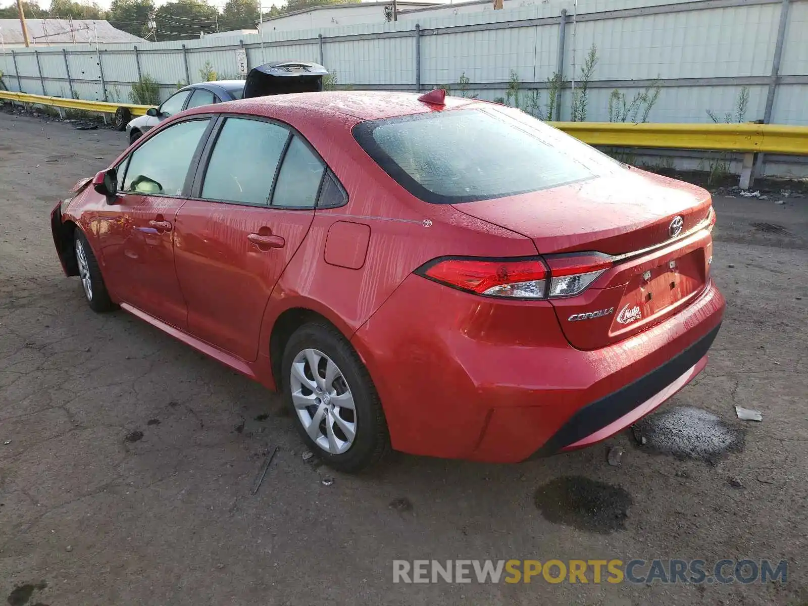 3 Photograph of a damaged car 5YFEPRAE2LP077947 TOYOTA COROLLA 2020