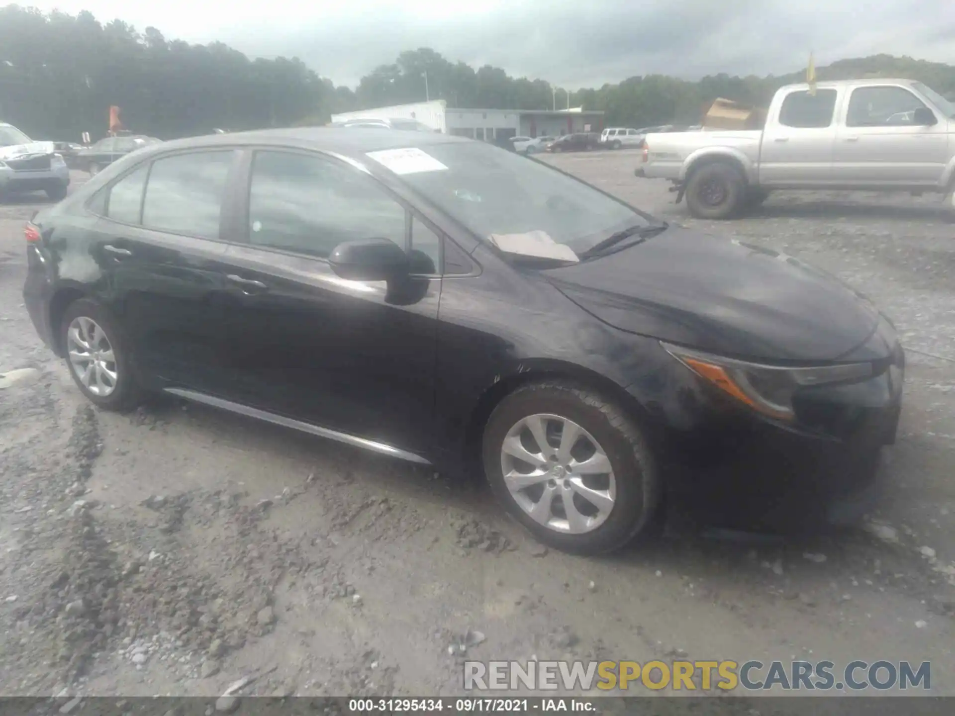 1 Photograph of a damaged car 5YFEPRAE2LP078757 TOYOTA COROLLA 2020