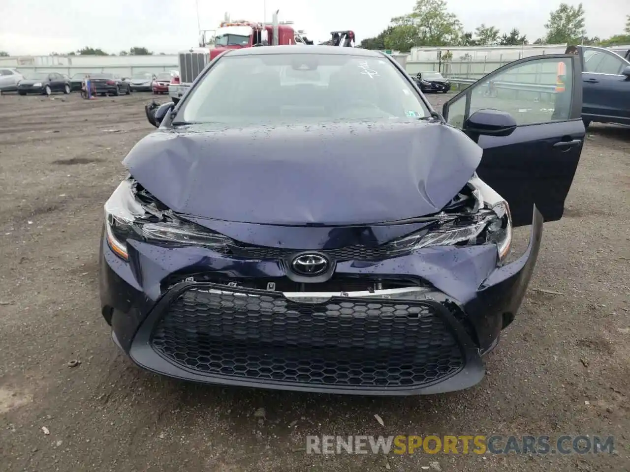 7 Photograph of a damaged car 5YFEPRAE2LP079567 TOYOTA COROLLA 2020