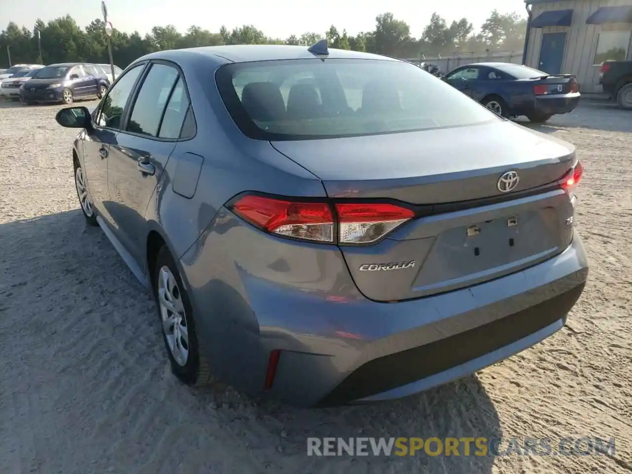 3 Photograph of a damaged car 5YFEPRAE2LP079827 TOYOTA COROLLA 2020