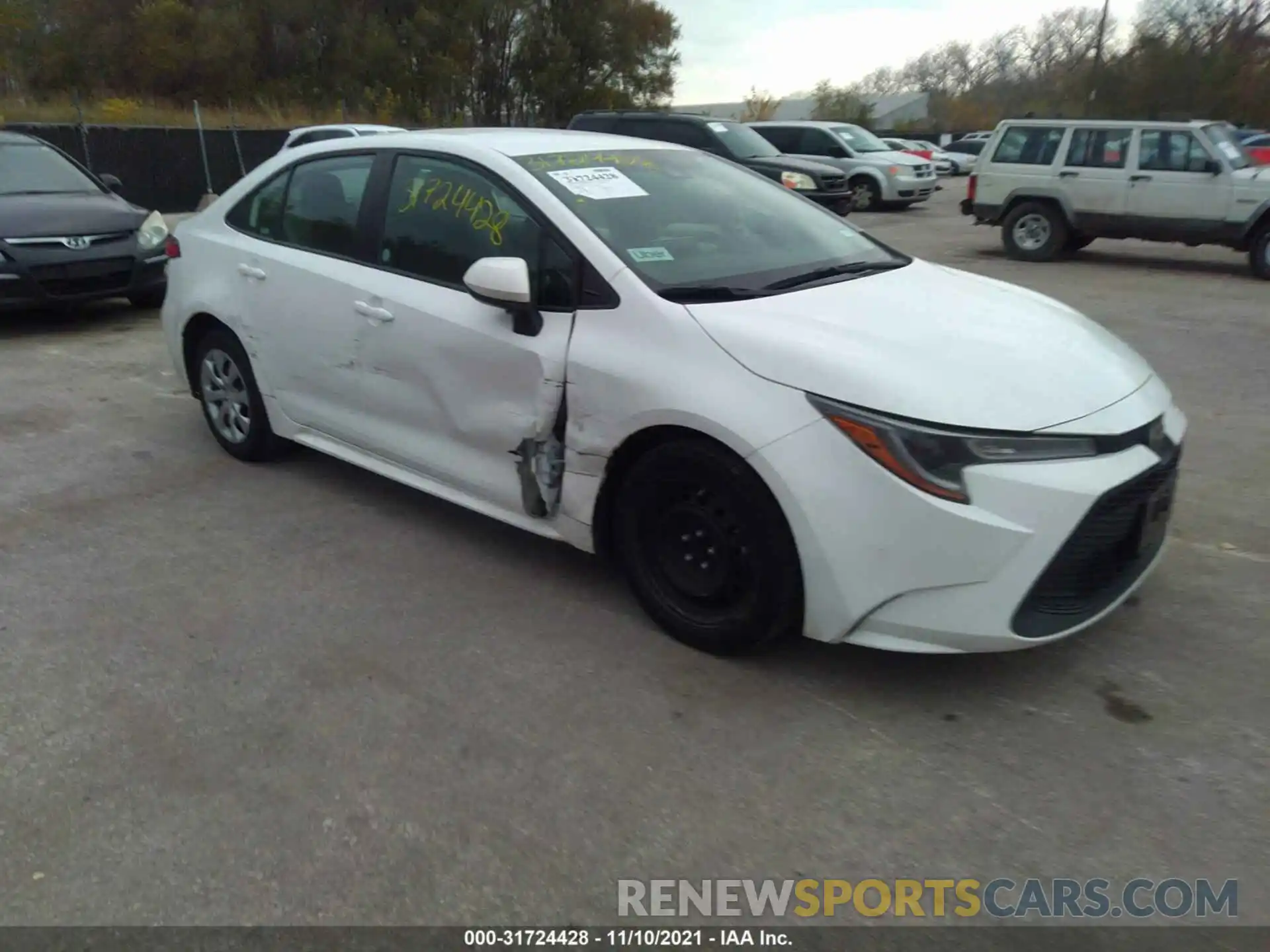 1 Photograph of a damaged car 5YFEPRAE2LP080363 TOYOTA COROLLA 2020