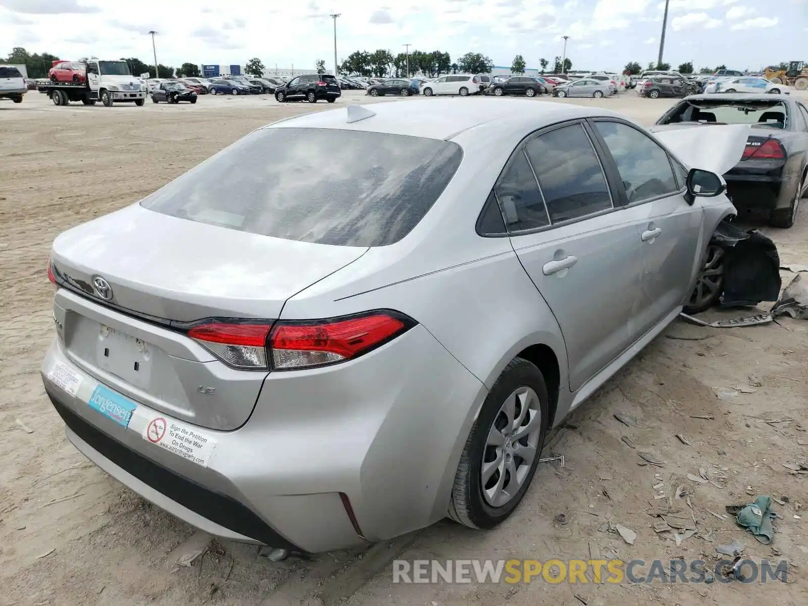 4 Photograph of a damaged car 5YFEPRAE2LP082257 TOYOTA COROLLA 2020