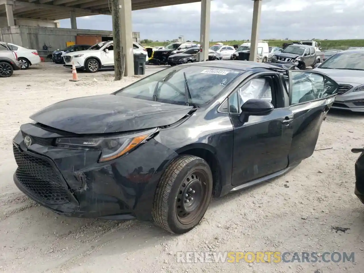 2 Photograph of a damaged car 5YFEPRAE2LP083540 TOYOTA COROLLA 2020