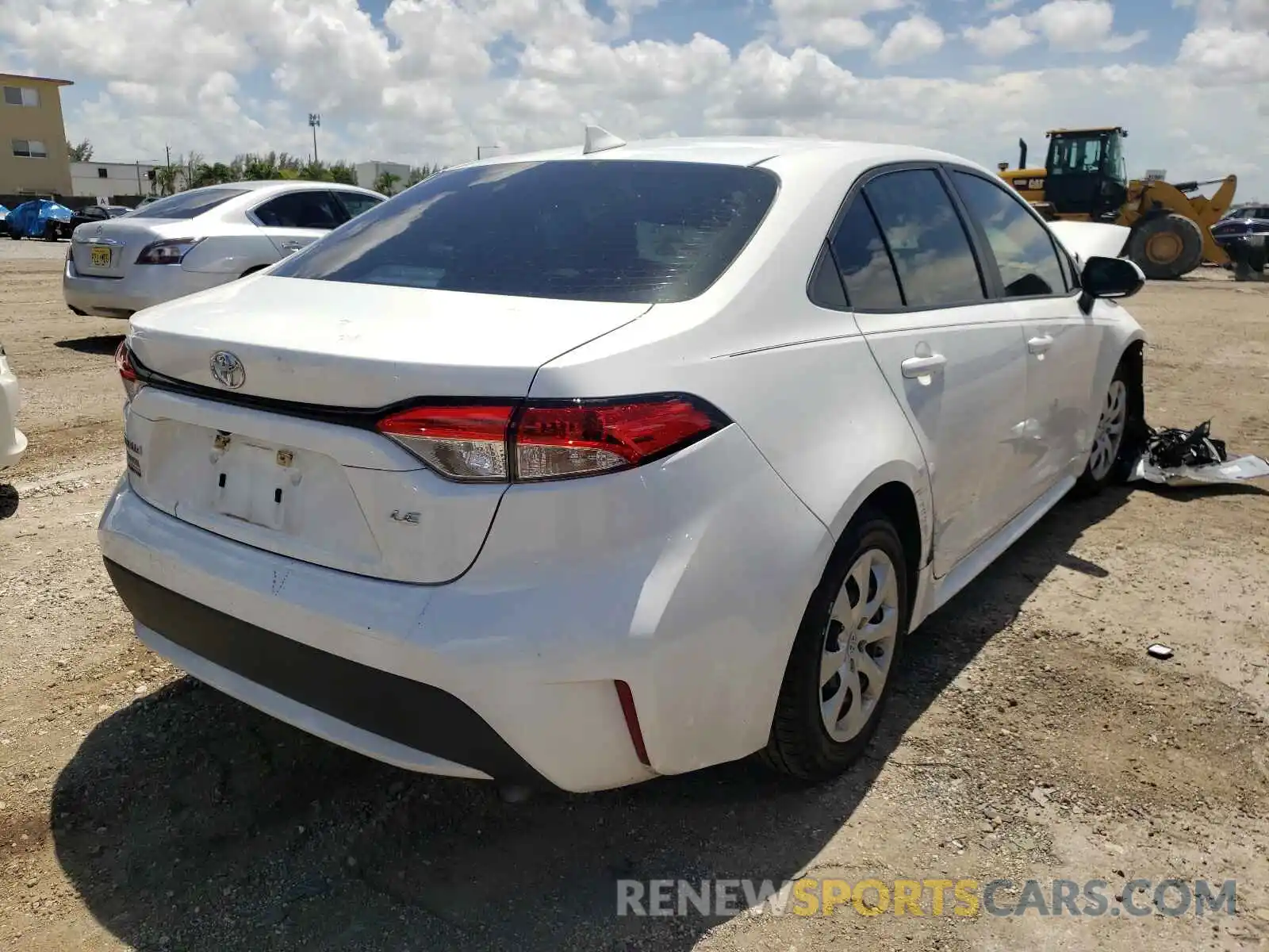 4 Photograph of a damaged car 5YFEPRAE2LP085059 TOYOTA COROLLA 2020