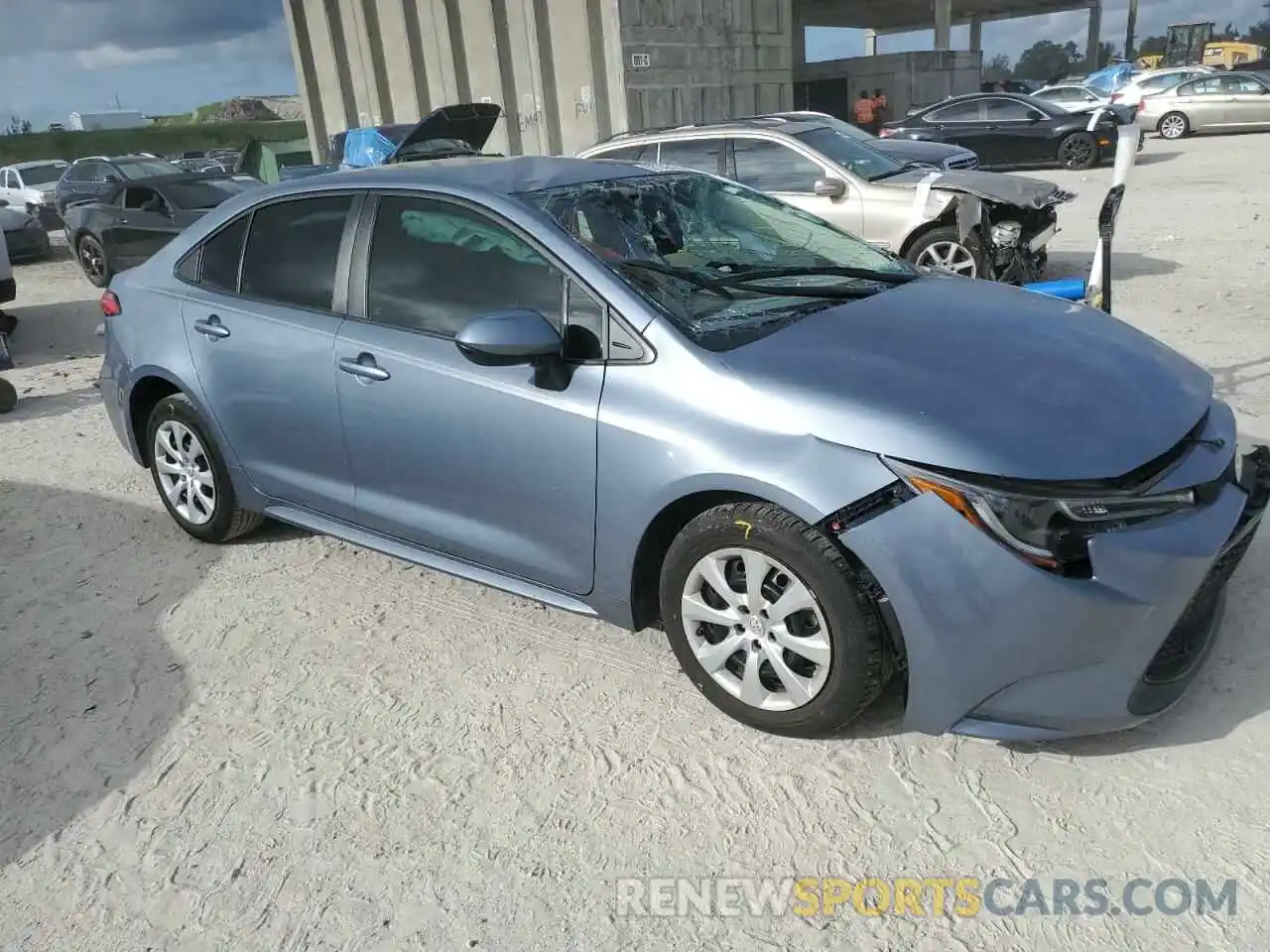 1 Photograph of a damaged car 5YFEPRAE2LP085093 TOYOTA COROLLA 2020