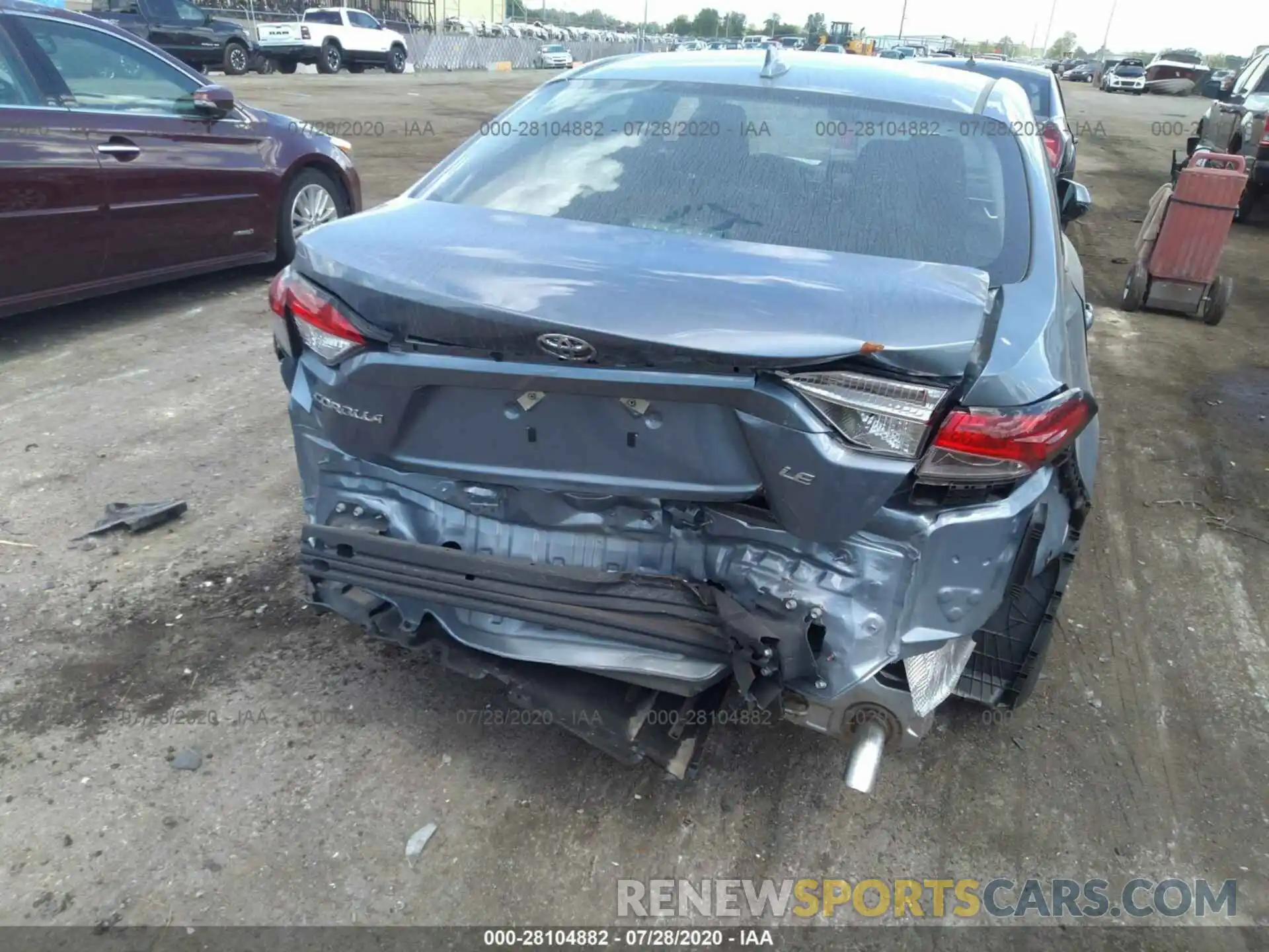 6 Photograph of a damaged car 5YFEPRAE2LP085904 TOYOTA COROLLA 2020