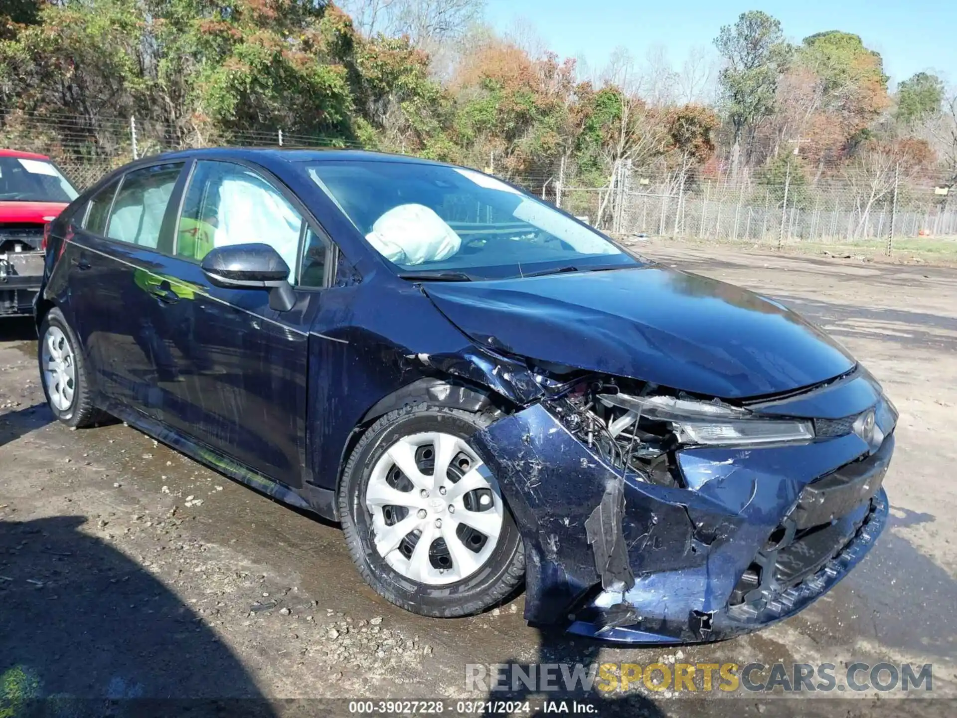 1 Photograph of a damaged car 5YFEPRAE2LP086275 TOYOTA COROLLA 2020