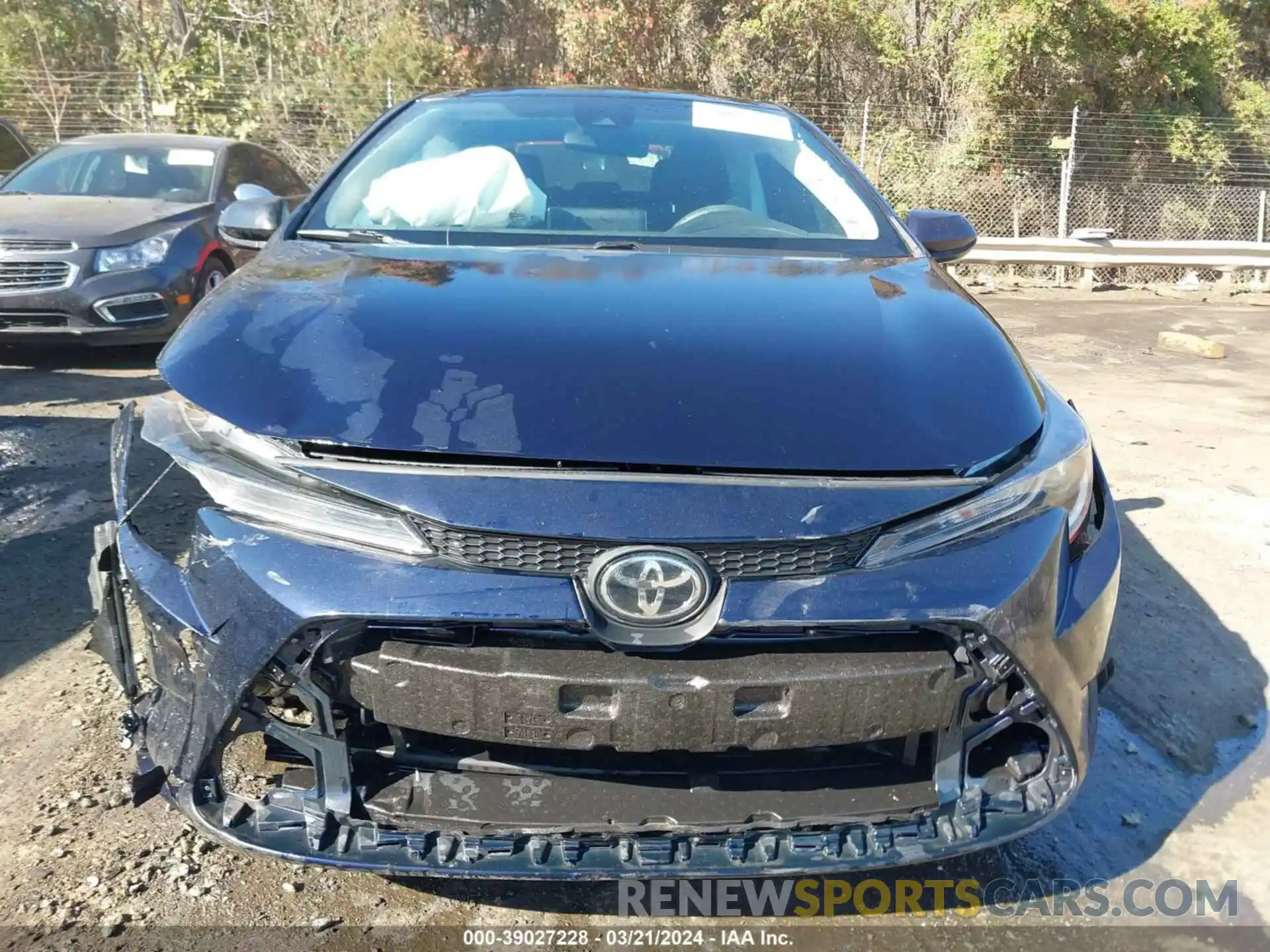 12 Photograph of a damaged car 5YFEPRAE2LP086275 TOYOTA COROLLA 2020