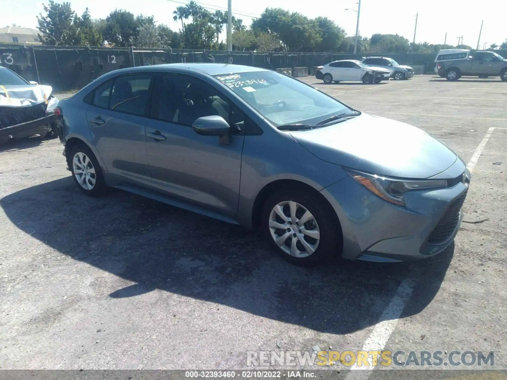 1 Photograph of a damaged car 5YFEPRAE2LP086860 TOYOTA COROLLA 2020