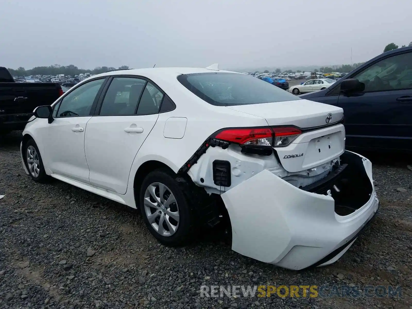 3 Photograph of a damaged car 5YFEPRAE2LP088320 TOYOTA COROLLA 2020