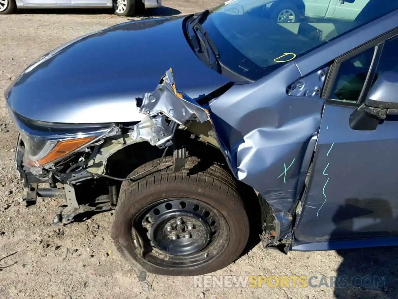 9 Photograph of a damaged car 5YFEPRAE2LP088818 TOYOTA COROLLA 2020