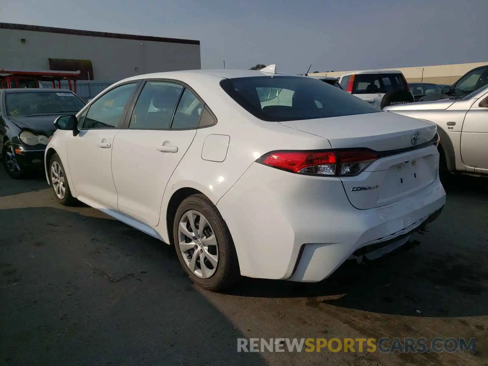 3 Photograph of a damaged car 5YFEPRAE2LP090780 TOYOTA COROLLA 2020