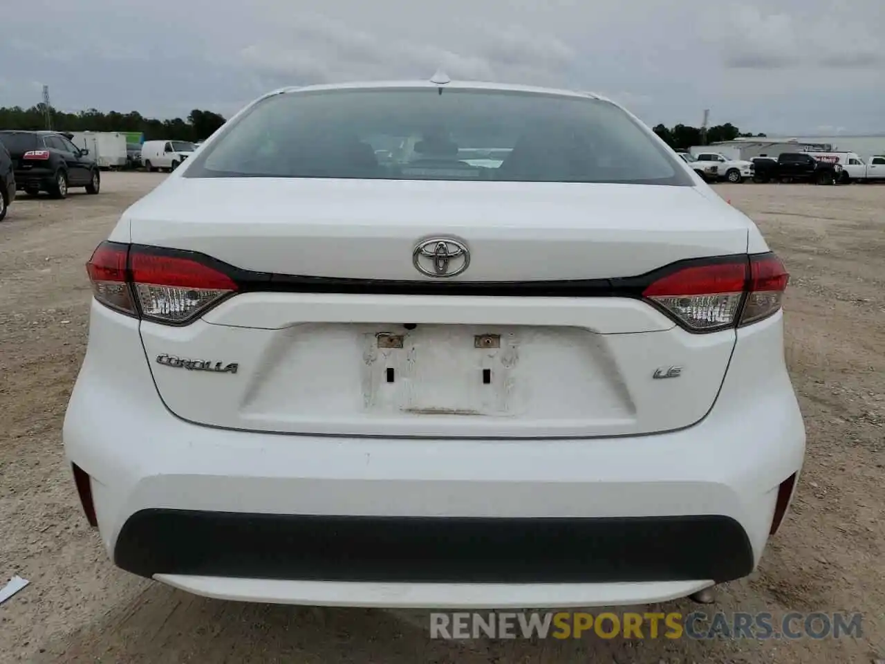 6 Photograph of a damaged car 5YFEPRAE2LP091718 TOYOTA COROLLA 2020