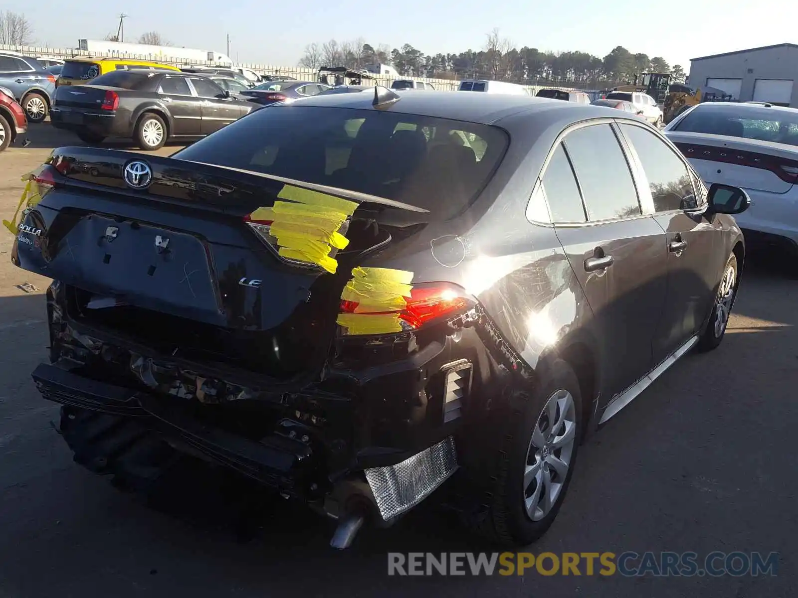 4 Photograph of a damaged car 5YFEPRAE2LP093632 TOYOTA COROLLA 2020