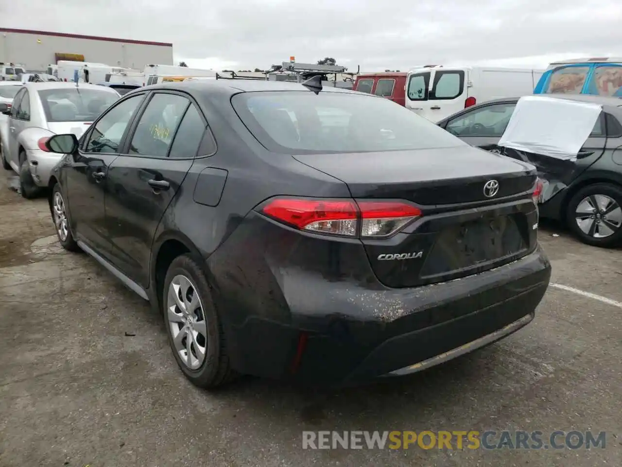 3 Photograph of a damaged car 5YFEPRAE2LP095509 TOYOTA COROLLA 2020