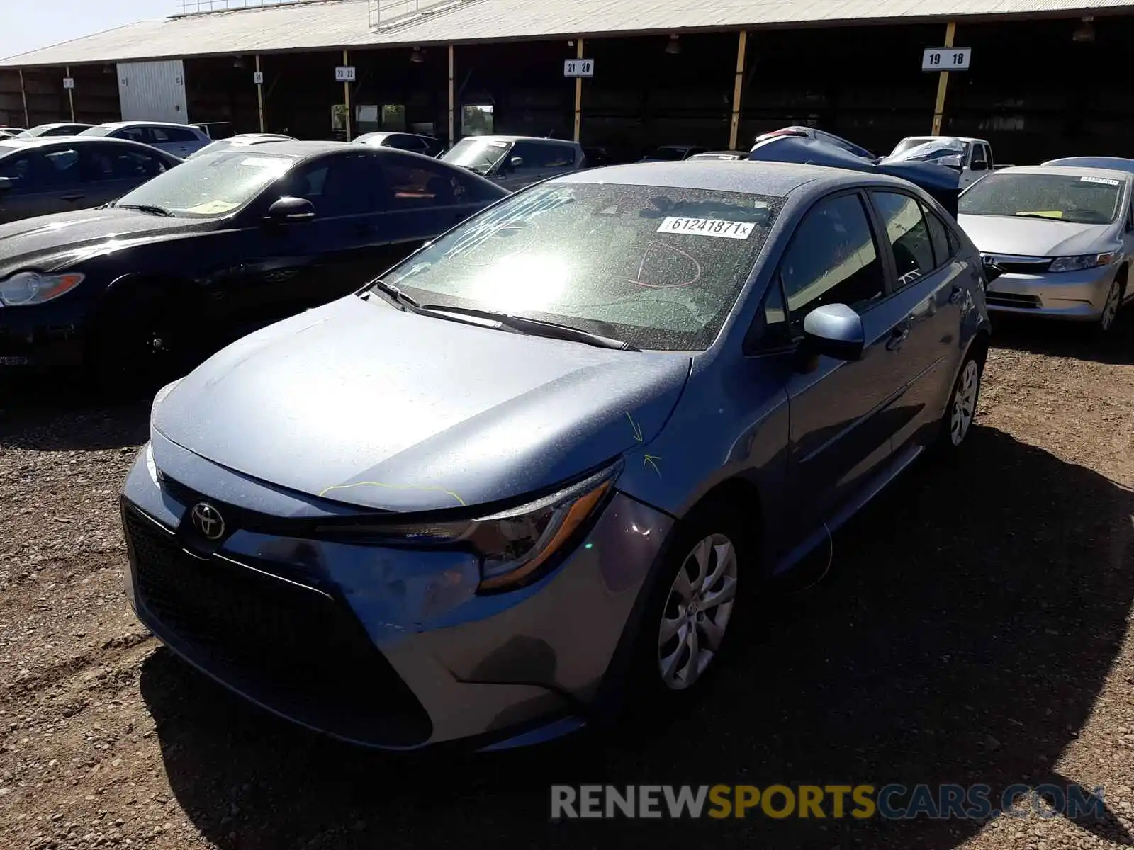 2 Photograph of a damaged car 5YFEPRAE2LP096322 TOYOTA COROLLA 2020