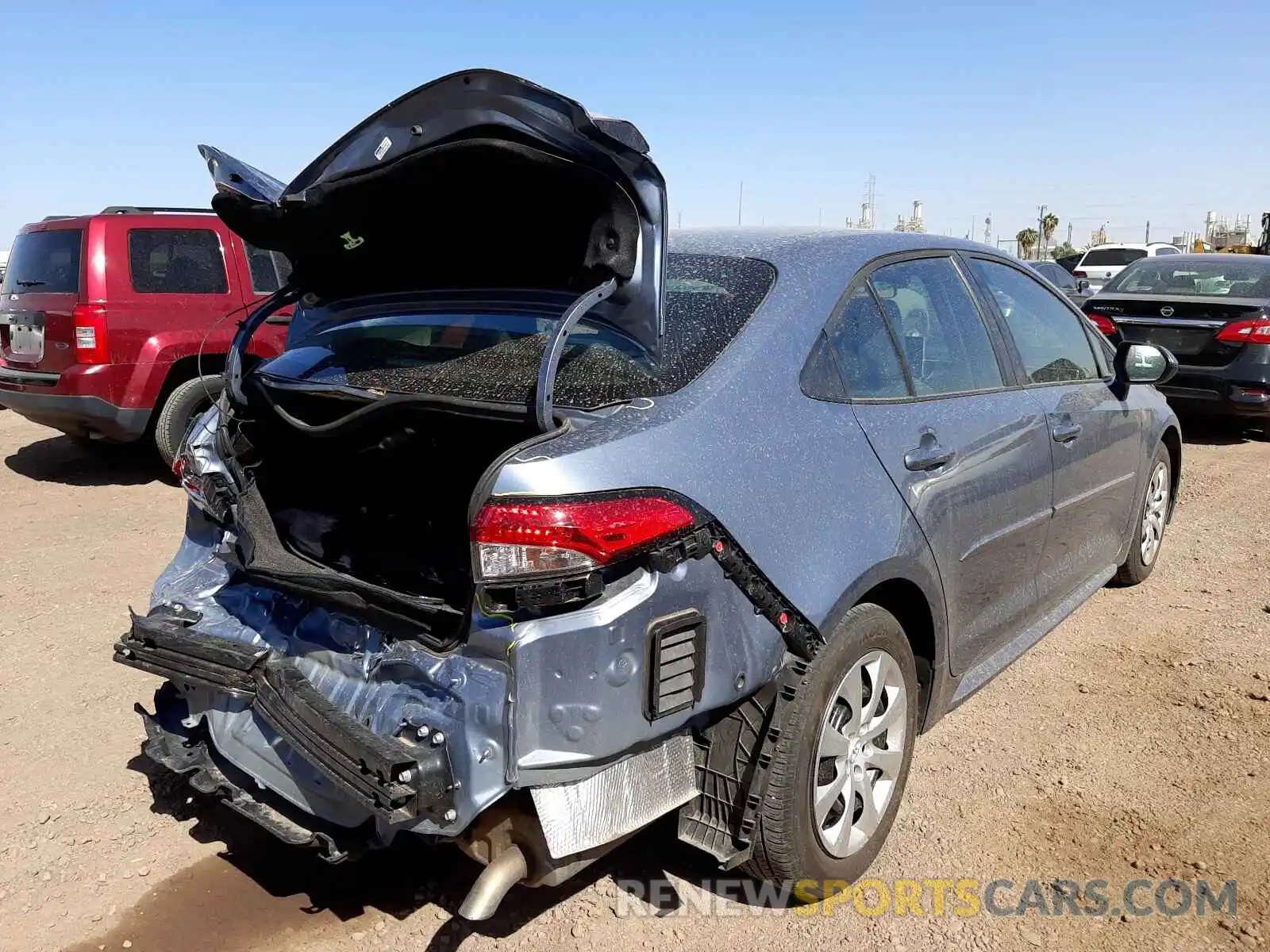 4 Photograph of a damaged car 5YFEPRAE2LP096322 TOYOTA COROLLA 2020