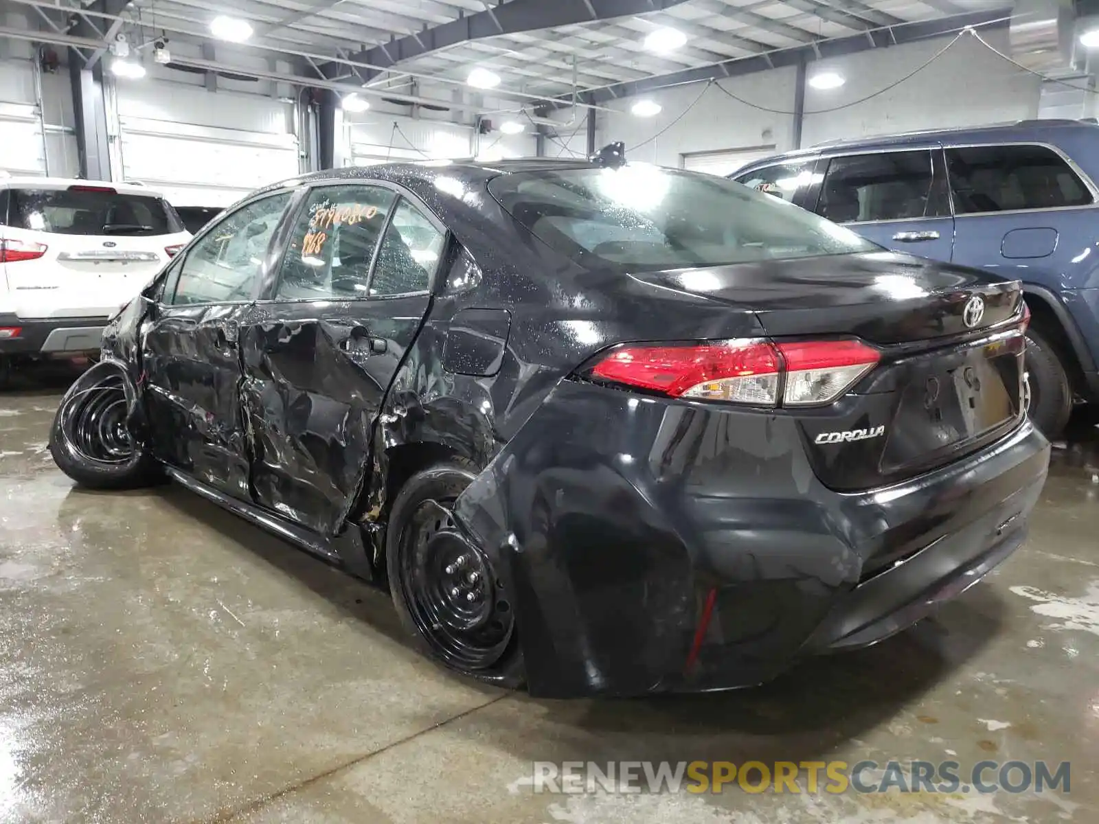 3 Photograph of a damaged car 5YFEPRAE2LP096630 TOYOTA COROLLA 2020