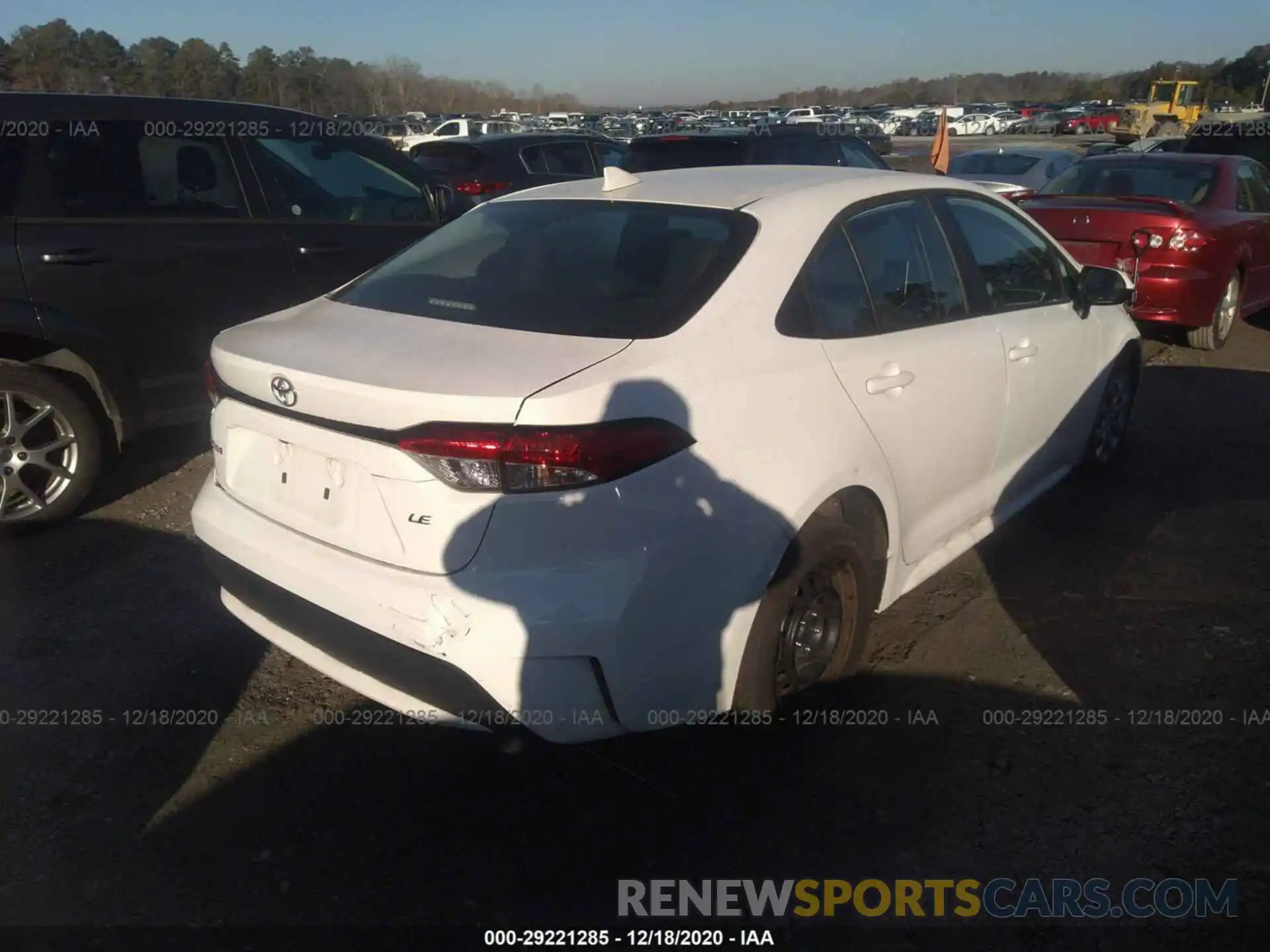 4 Photograph of a damaged car 5YFEPRAE2LP096935 TOYOTA COROLLA 2020