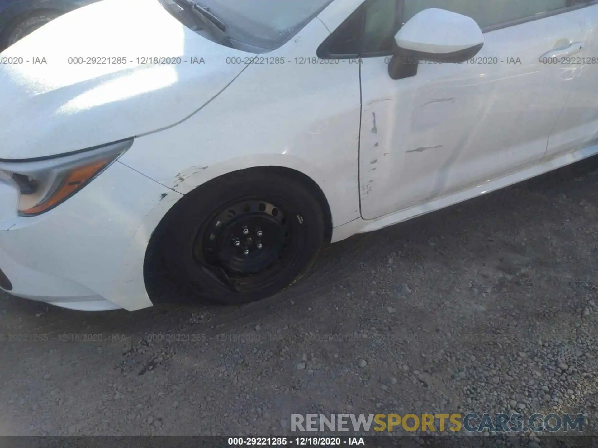 6 Photograph of a damaged car 5YFEPRAE2LP096935 TOYOTA COROLLA 2020