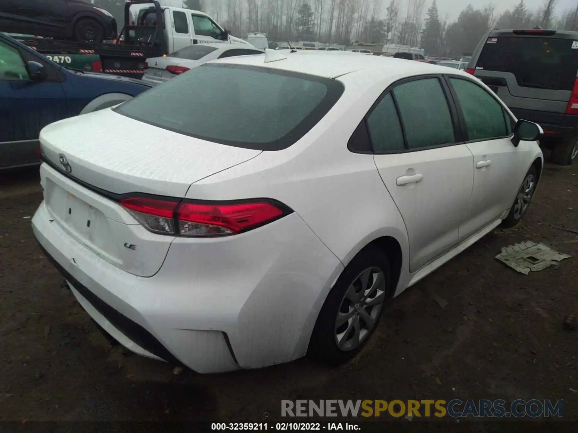 4 Photograph of a damaged car 5YFEPRAE2LP097115 TOYOTA COROLLA 2020