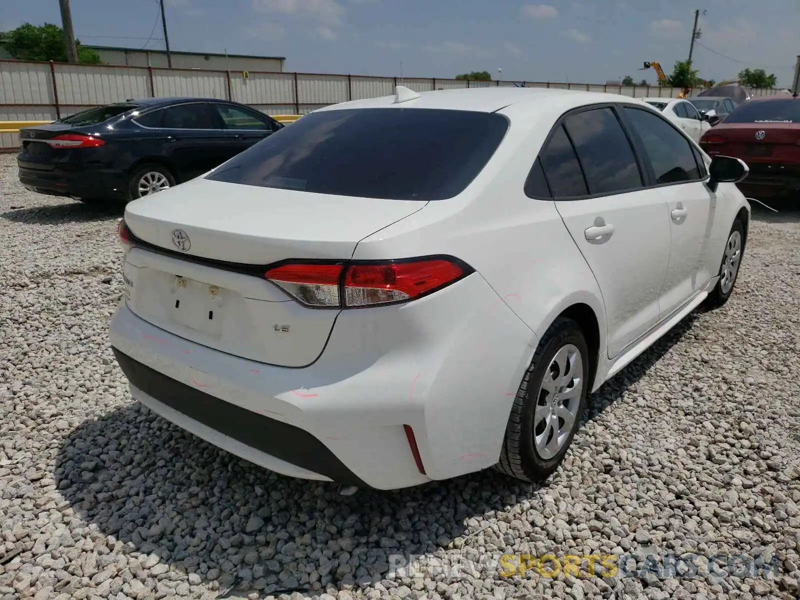 4 Photograph of a damaged car 5YFEPRAE2LP099592 TOYOTA COROLLA 2020