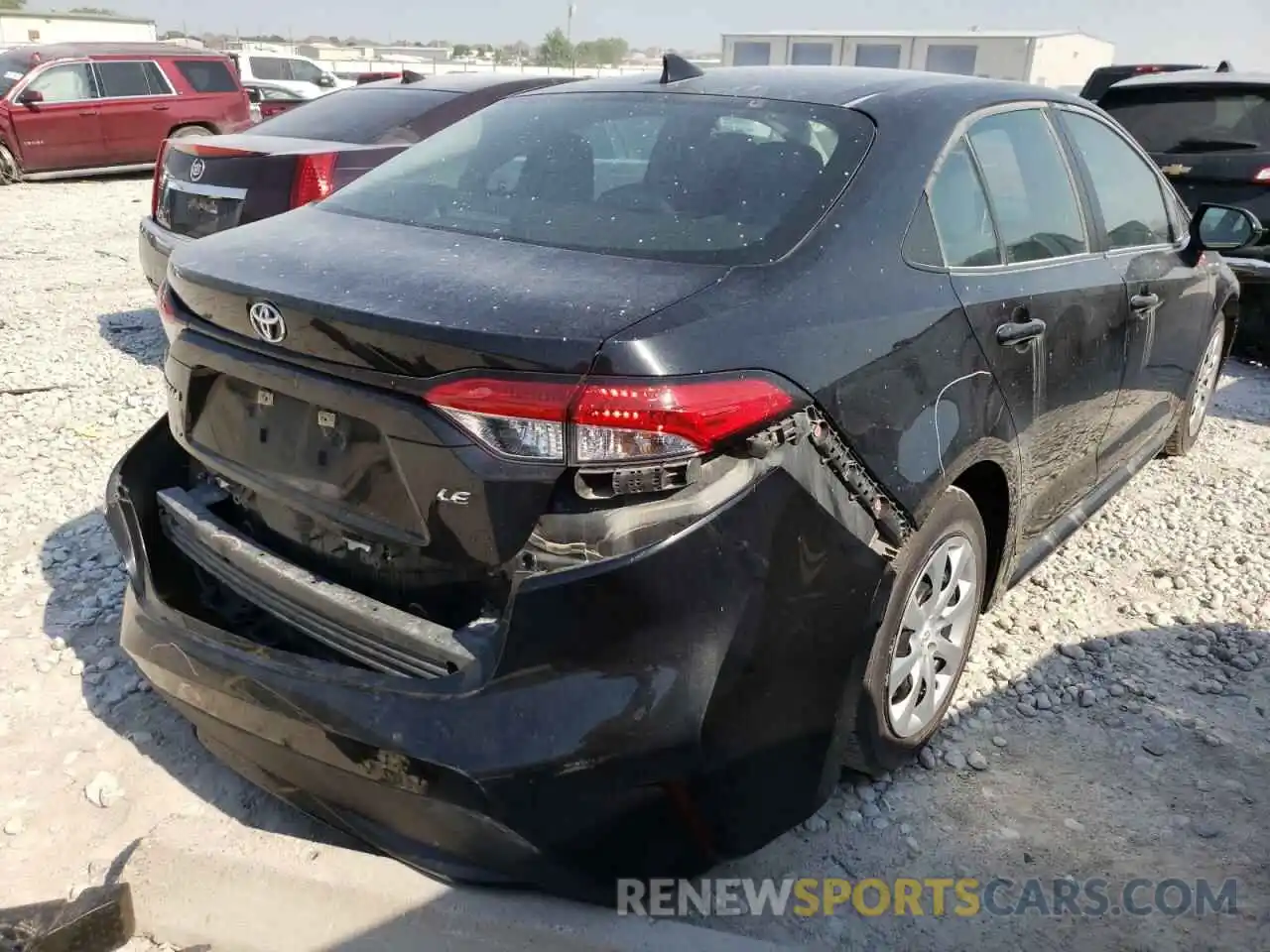 4 Photograph of a damaged car 5YFEPRAE2LP101020 TOYOTA COROLLA 2020