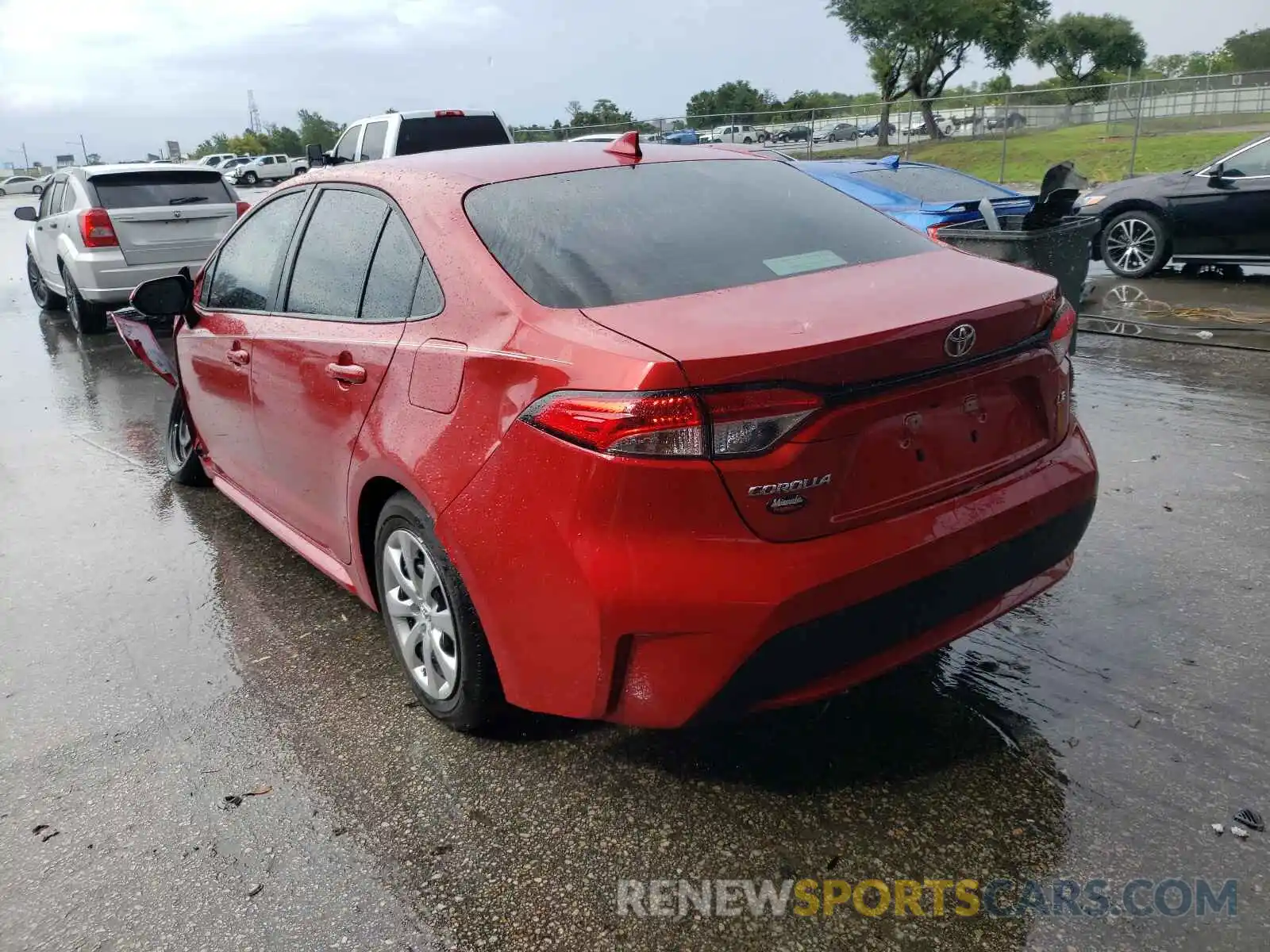 3 Photograph of a damaged car 5YFEPRAE2LP103737 TOYOTA COROLLA 2020