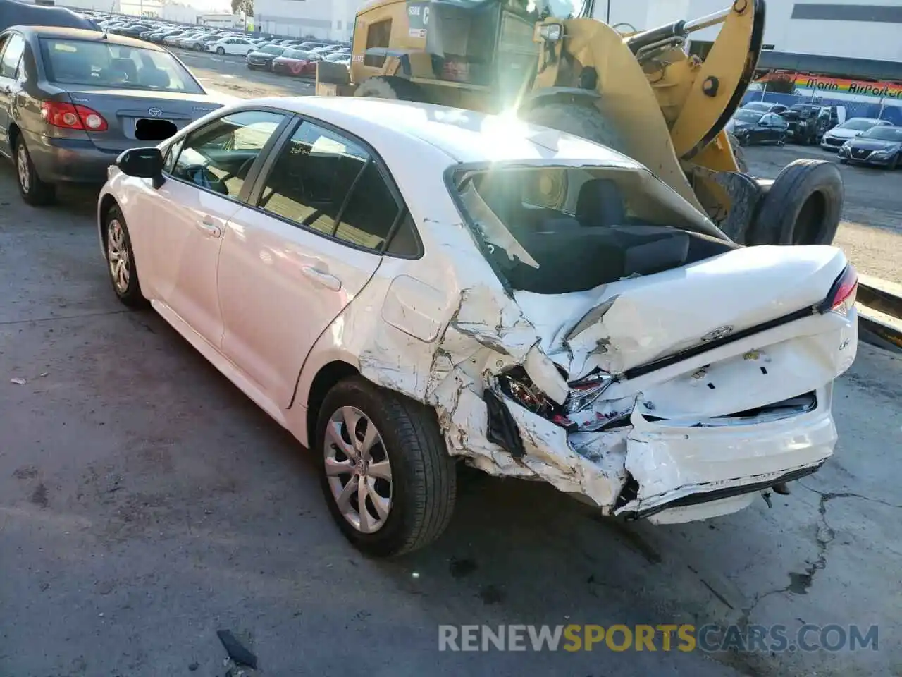 3 Photograph of a damaged car 5YFEPRAE2LP104922 TOYOTA COROLLA 2020