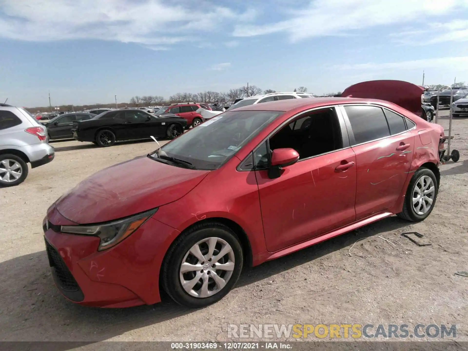 2 Photograph of a damaged car 5YFEPRAE2LP105732 TOYOTA COROLLA 2020