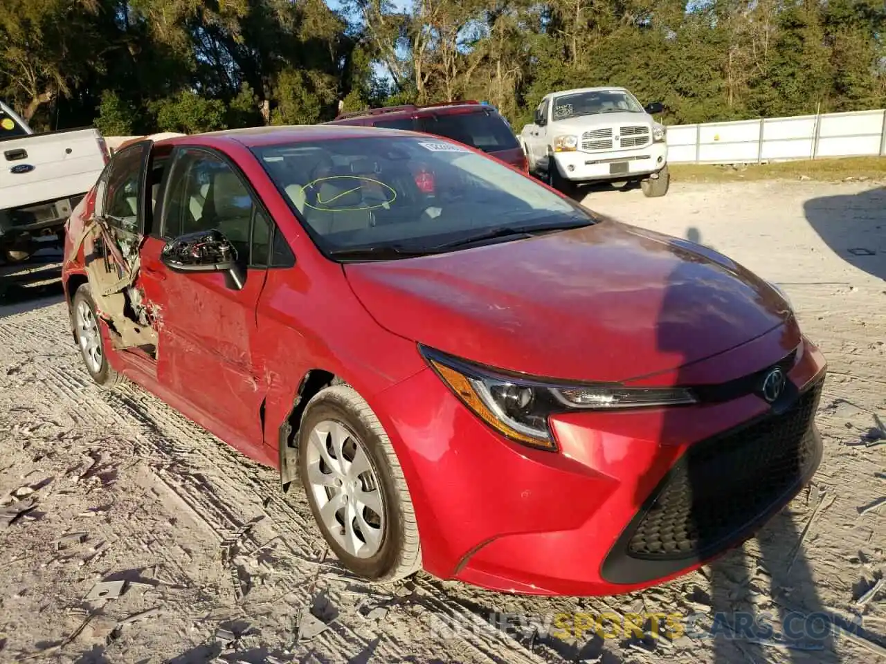 1 Photograph of a damaged car 5YFEPRAE2LP107335 TOYOTA COROLLA 2020