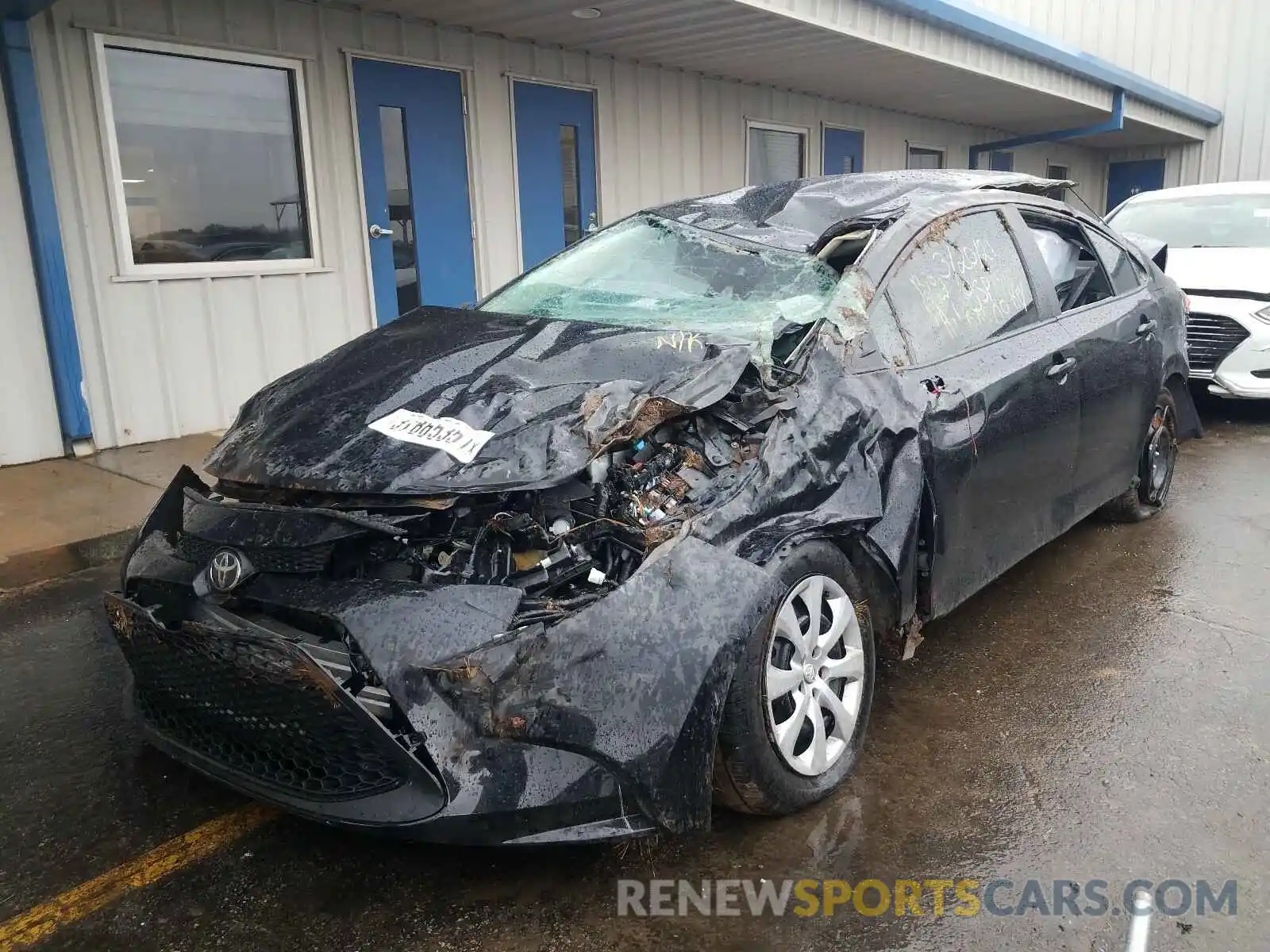 2 Photograph of a damaged car 5YFEPRAE2LP107982 TOYOTA COROLLA 2020