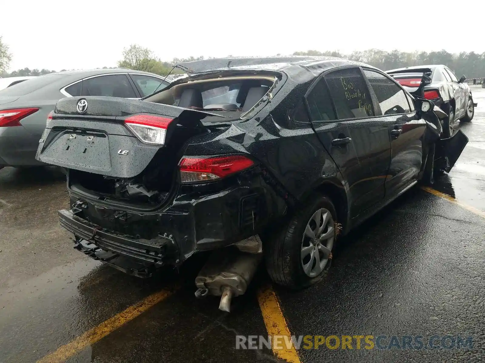 4 Photograph of a damaged car 5YFEPRAE2LP107982 TOYOTA COROLLA 2020