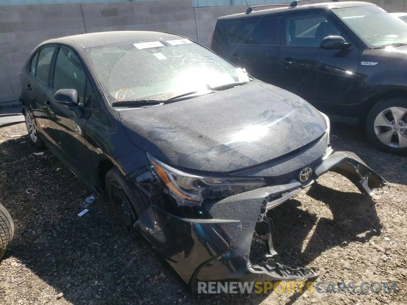 1 Photograph of a damaged car 5YFEPRAE2LP107996 TOYOTA COROLLA 2020