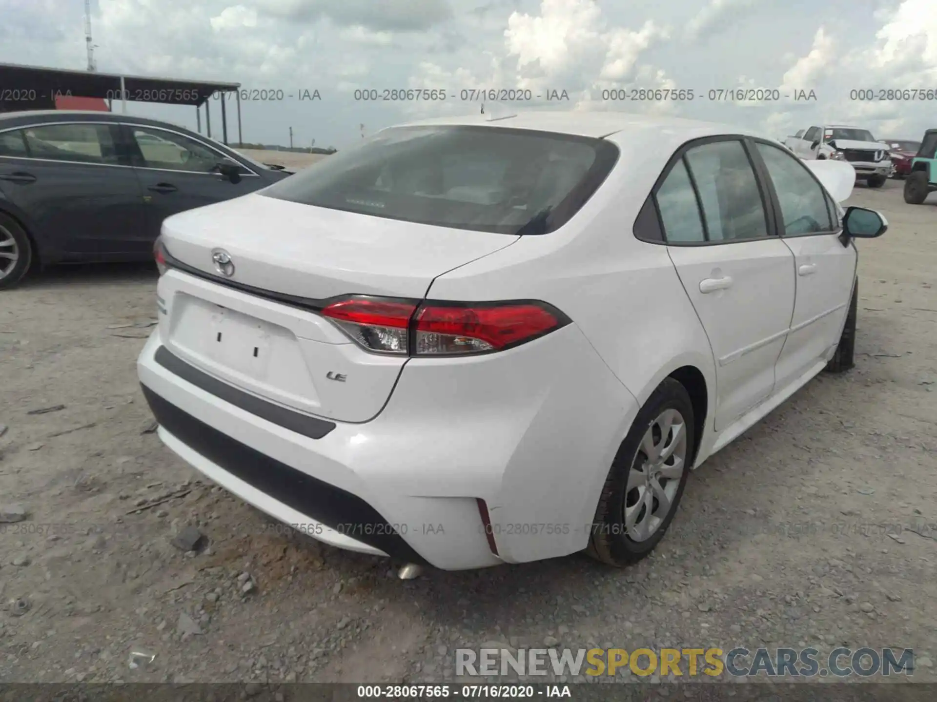 4 Photograph of a damaged car 5YFEPRAE2LP110106 TOYOTA COROLLA 2020