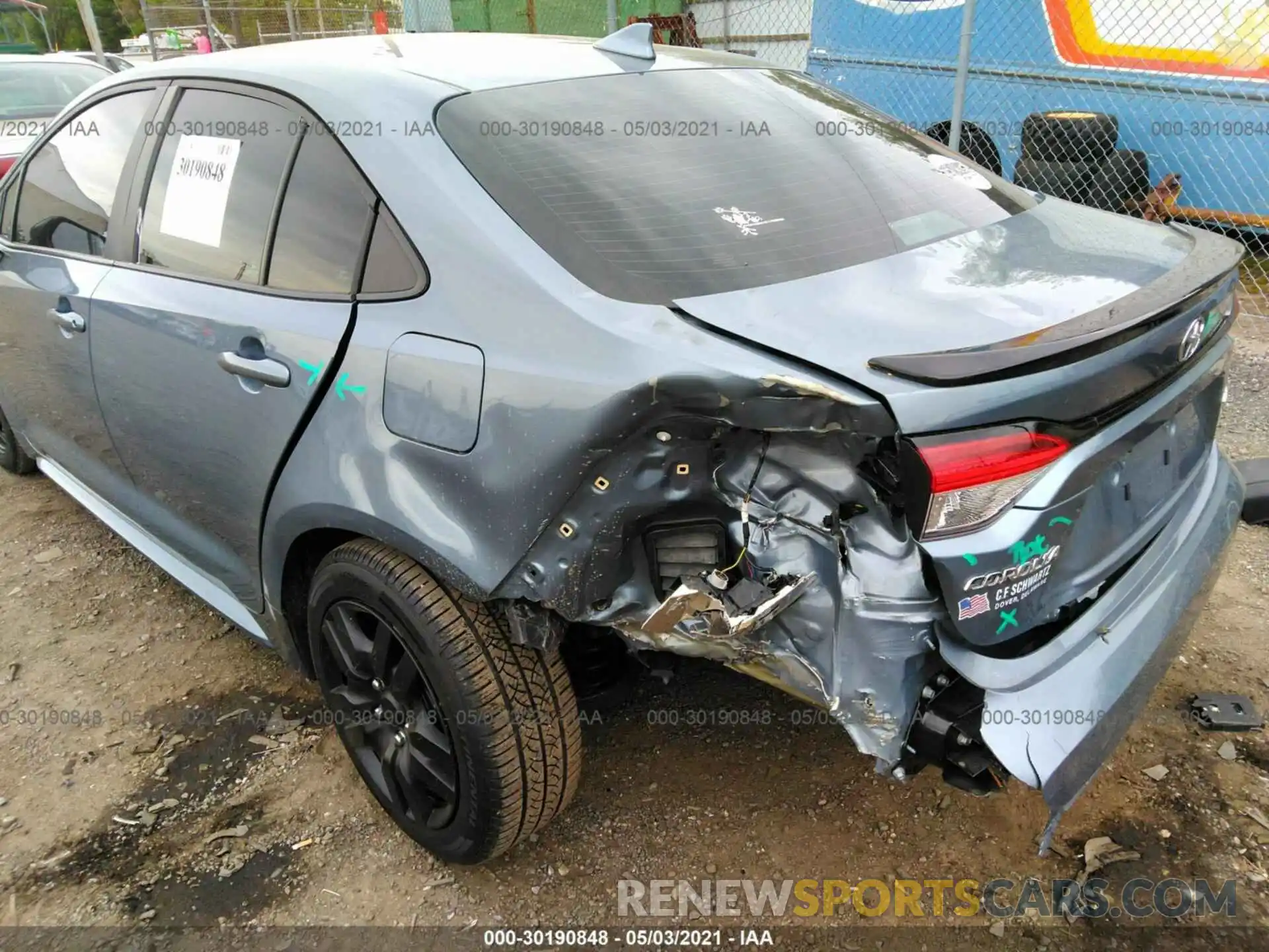 6 Photograph of a damaged car 5YFEPRAE2LP110963 TOYOTA COROLLA 2020