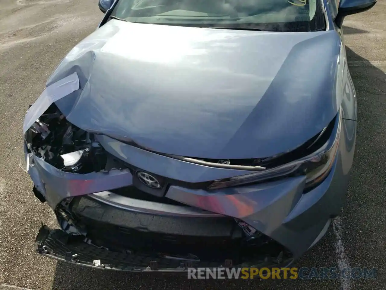 7 Photograph of a damaged car 5YFEPRAE2LP114849 TOYOTA COROLLA 2020