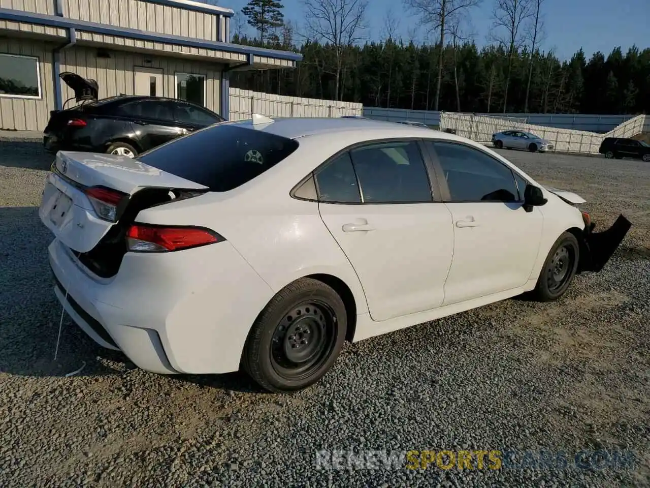 3 Photograph of a damaged car 5YFEPRAE2LP115242 TOYOTA COROLLA 2020