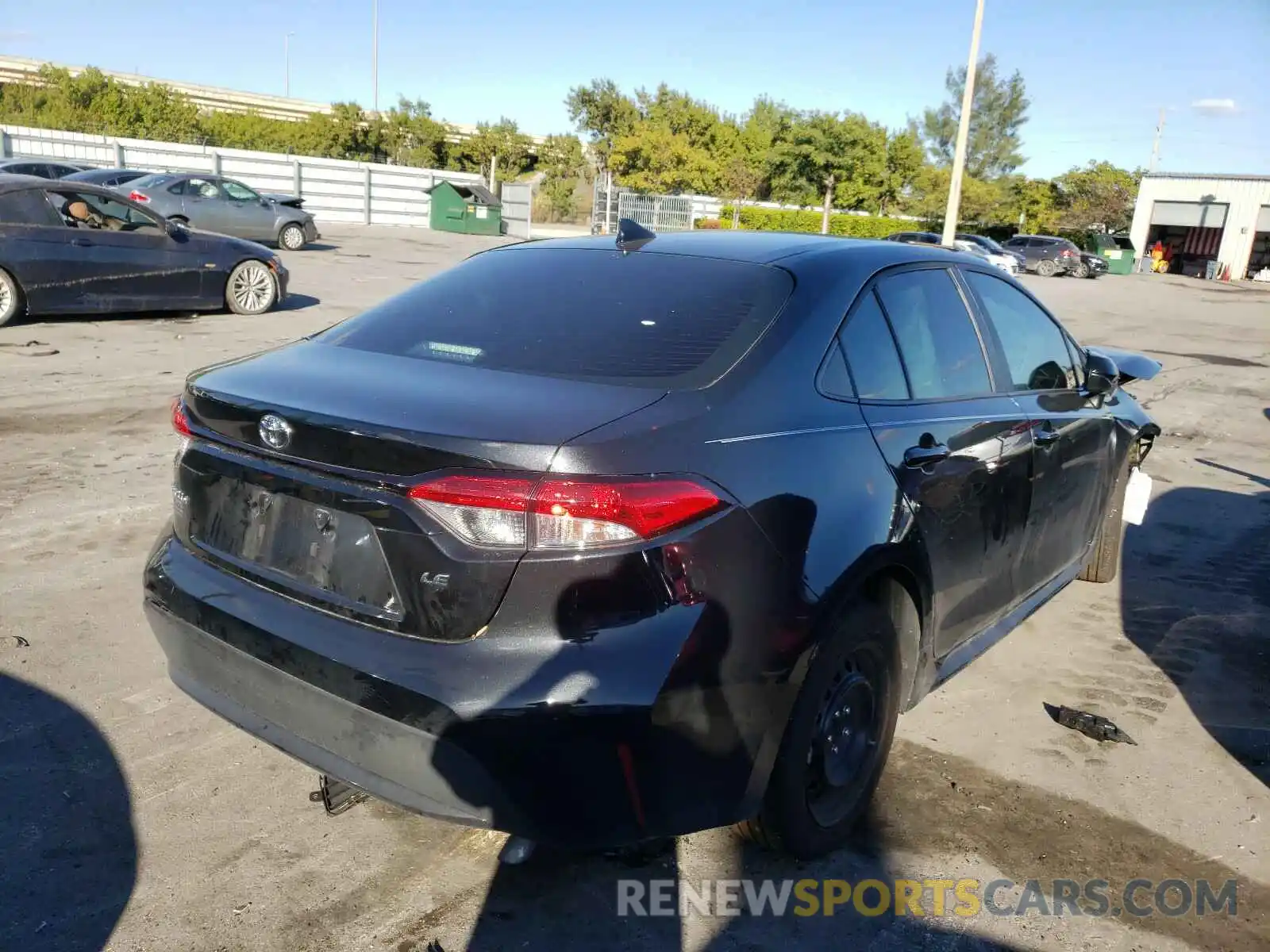 4 Photograph of a damaged car 5YFEPRAE2LP115273 TOYOTA COROLLA 2020